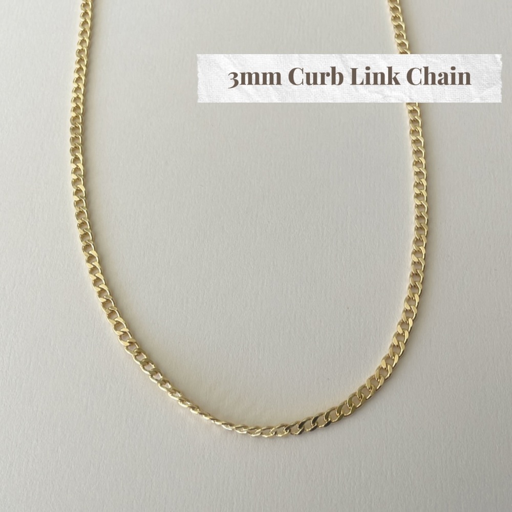 Classic Gold Curb Link Necklace